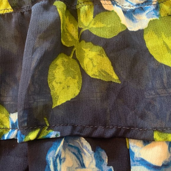 Women's floral skirt with ruffle - Picture 3 of 4